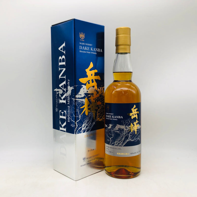 マルス 岳樺 ブレンデッド 700ml。日本の自然が生んだ、穏やかで誠実なブレンデッド