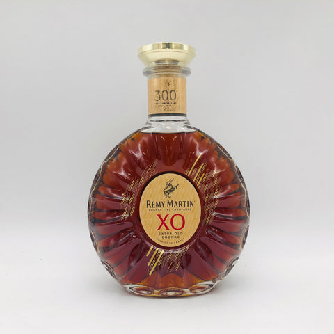 REMY MARTIN レミーマルタン XO 300周年記念ボトル 700ml 40% 箱なし REMY MARTIN レミーマルタン XO 300周年記念ボトル 700ml 40% 箱なし