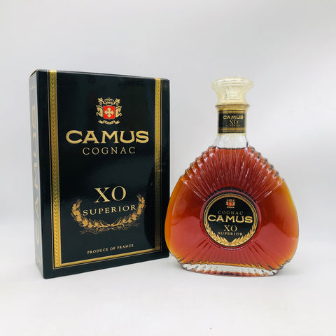 カミュXOスペリオール 700ml。洗練と芳醇さを兼ね備えたXOコニャック。