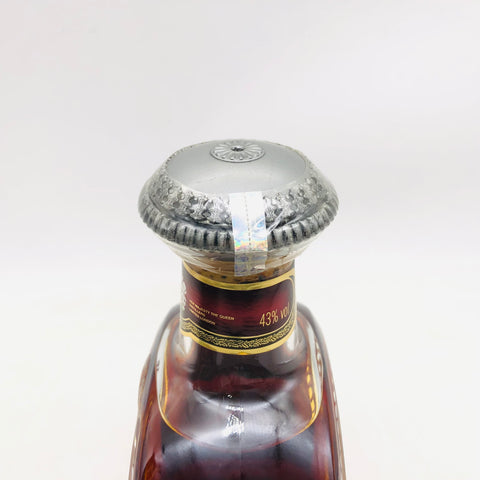 ジョニーウォーカー プレミア 750ml。洗練されたブレンドが生む、上質でバランスの良い一杯