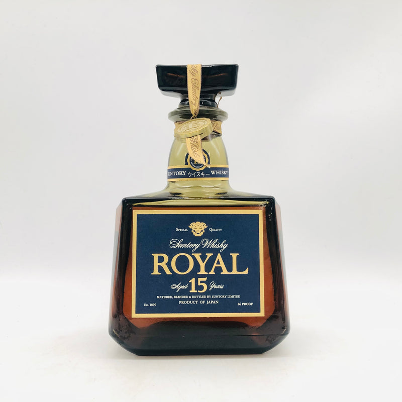 サントリー ローヤル 15年 ブルーラベル 700ml。透明感と熟成感が響き合う、エレガントな15年ローヤル