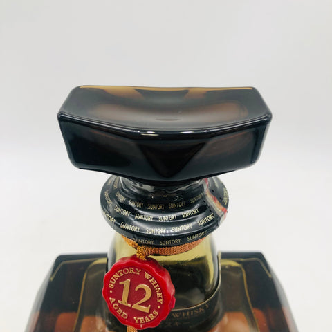 サントリー ローヤル 12年 ブラックラベル 700ml。深い余韻と気品が香る、ローヤルの黒