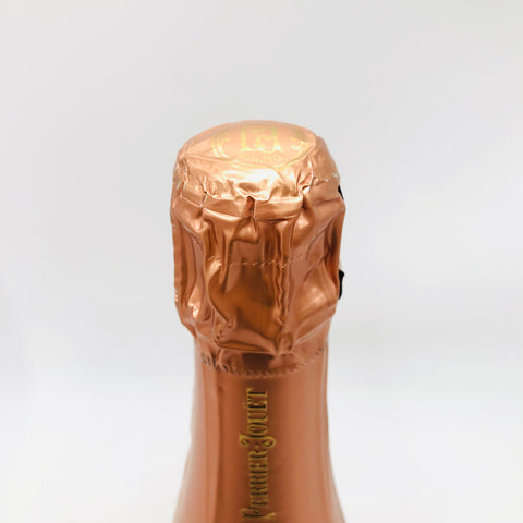 Perrier-Jouet-BelleEpoque-Rose2015-3