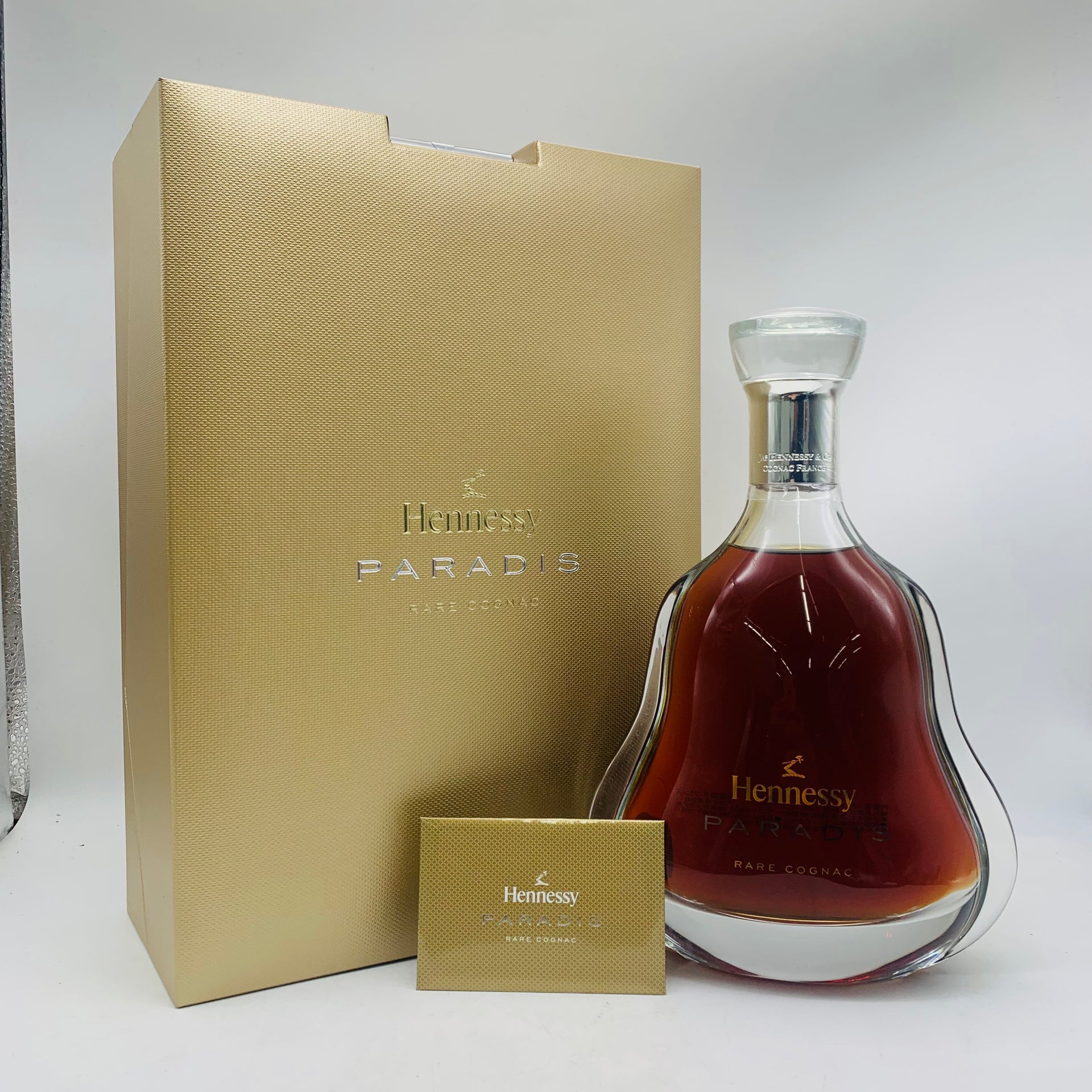 【未開封】Hennessy ヘネシー　パラディ　旧ボトル　700ml 40% Hennessy ヘネシー パラティ 700ml 40% 旧 箱あり – 高級酒・希少酒の
