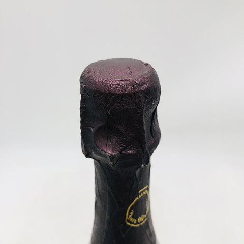 Dom Perignon ドンペリニヨン ロゼ 1988 シャンパン 750ml、熟成の深みと複雑な味わいを備えた希少ヴィンテージ。
