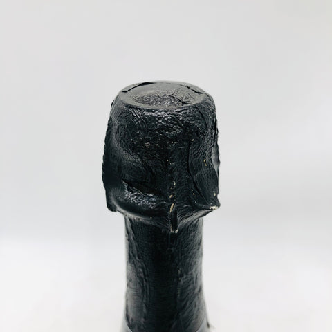 Dom Perignon ドンペリニヨン レディーガガ 2008 シャンパン 750ml、限定デザインボトル、華やかでエレガントな味わい。