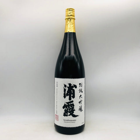 浦霞 別誂大吟醸 1800ml 最新詰。気品ある香りと透明感が際立つ、浦霞最高峰の大吟醸。