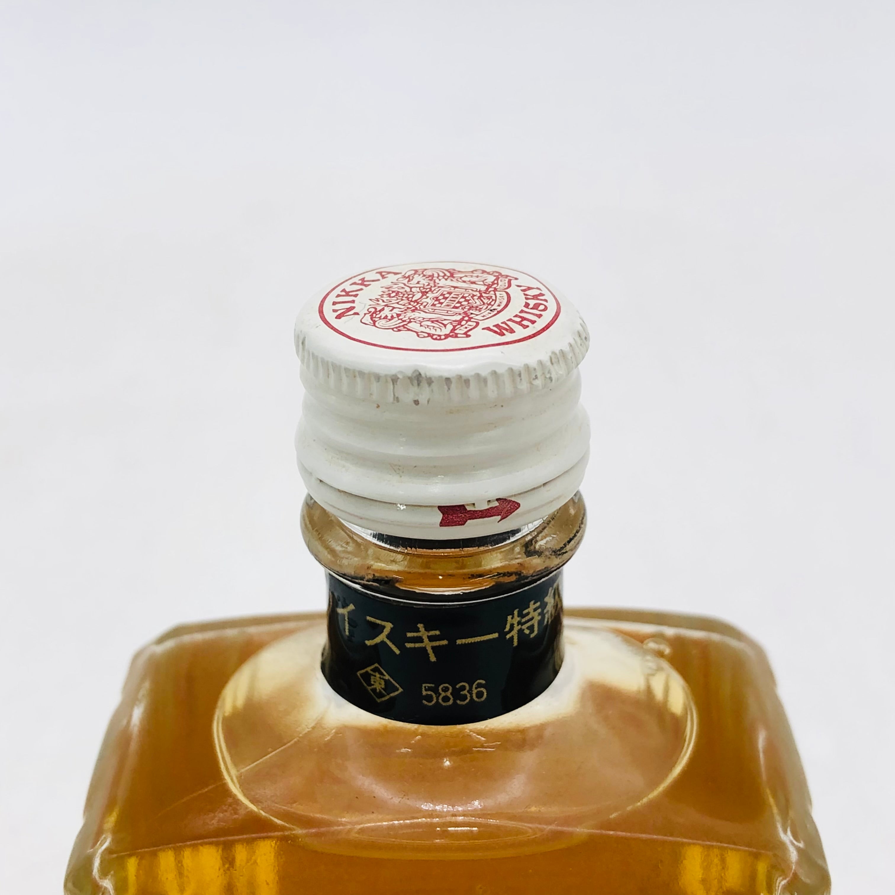♡ニッカウイスキー　 特級キングスランド　騎士　モルトグレーン　700ml ニッカウヰスキー（NIKKA WHISKY） [古酒] ニッカウイスキー キングス