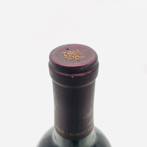 オーパスワン1982年ヴィンテージワイン750ml、熟成感あふれる深い味わい