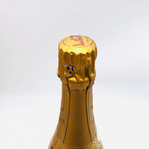 ルイロデレールクリスタル2005 750ml。熟した果実の艶がきらめく、芳醇で優雅なクリスタル　