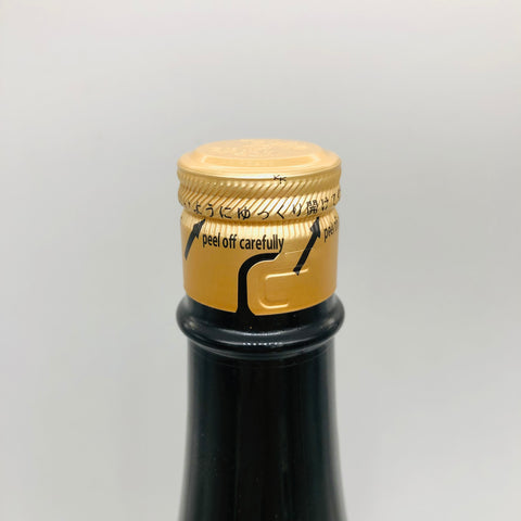 十四代 中取り上諸白 酒未来 1800ml 製造年: 2025年 日本酒 山形県 高木酒造 上品で華やかな香りと旨み 15度