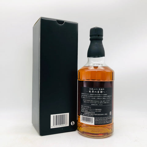 京都 西陣織 黒帯 700ml。京都西陣の美意識を映す、上品で調和の取れた日本酒　