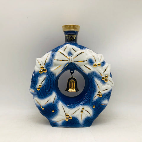 サントリー XO メリークリスマス 700ml。華やぐ夜を彩る、特別なXO