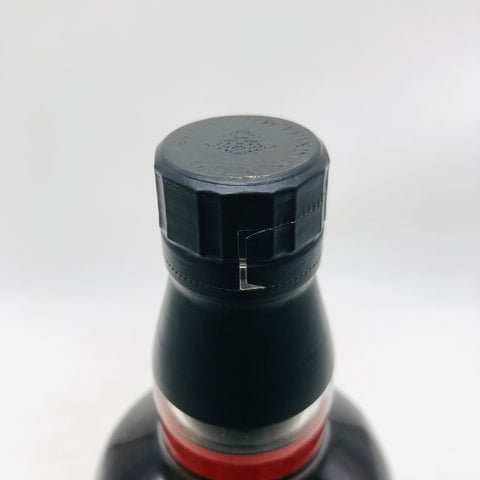 サントリー オーナーズカスク 山崎蒸留所1966、700ml、63％、長期熟成シェリー樽由来の濃厚で芳醇なシングルモルトウイスキー。