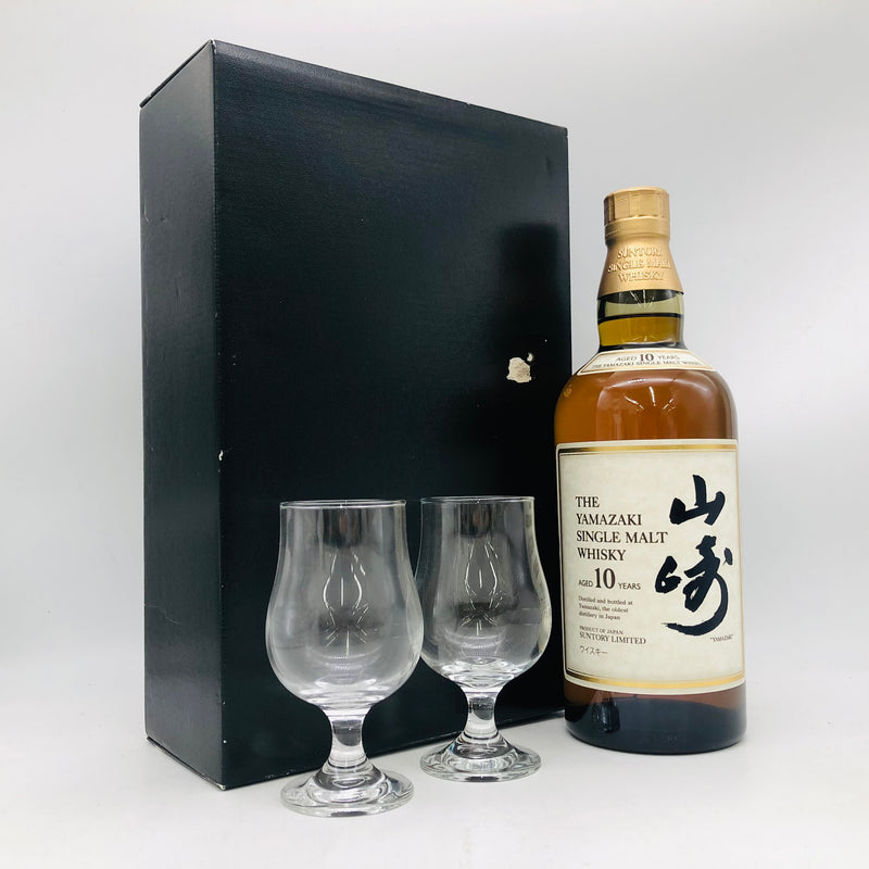 山崎10年 ホワイトラベル 700ml、旧ボトル仕様で若々しい味わい。ウイスキーグラス付き