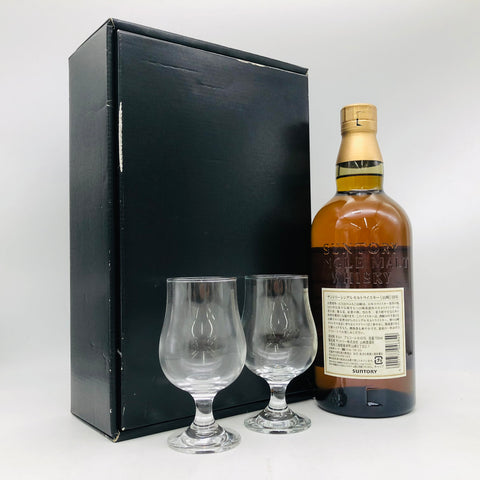 山崎10年 ホワイトラベル 700ml、旧ボトル仕様で若々しい味わい。ウイスキーグラス付き