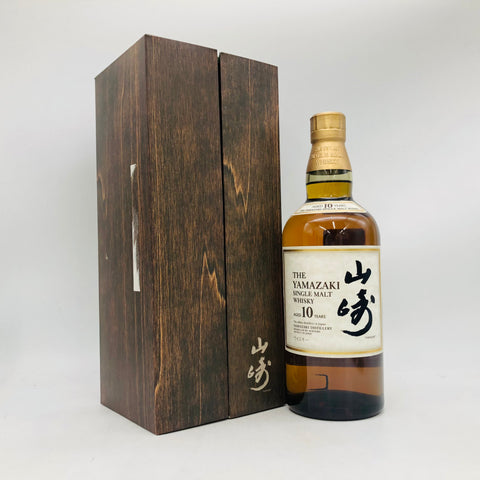 サントリー 山崎10年 ホワイトラベル 700ml。軽やかさに宿る、山崎の原点