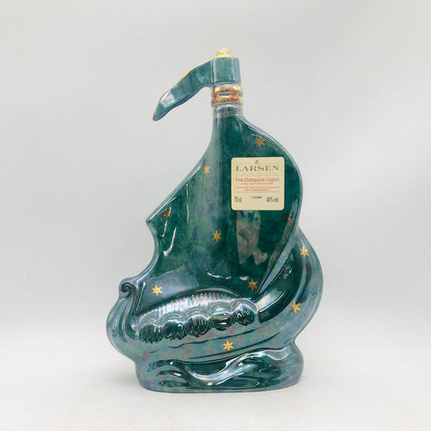 LARSEN ラーセン マーブルグリーン シップ 700ml 40% – 高級酒・希少 LARSEN ラーセン マーブルグリーン シップ 700ml 40% – 高級酒・希少
