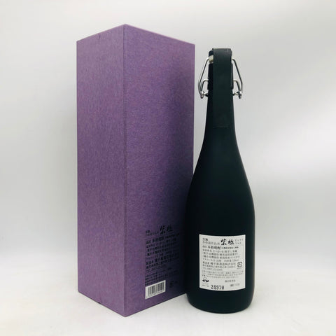 紫極 720ml。有機紫芋が生む、上品で奥深い種子島焼酎