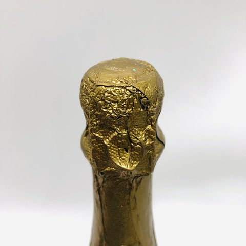 Dom Perignon ドンペリニヨン レゼルヴ ドゥ ラベイ 2002 シャンパン 750ml、長期熟成の深みと希少性を持つ逸品。