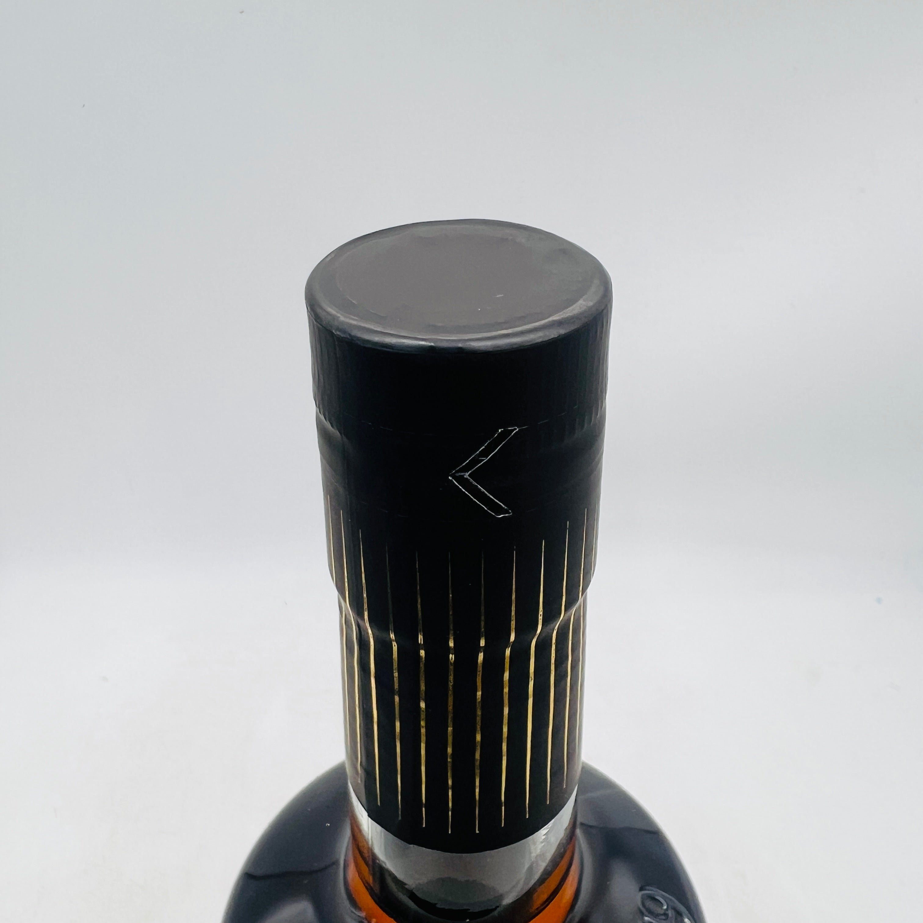 BOWMORE ボウモア 22年 アストンマーチン 700ml – お酒の通販なら