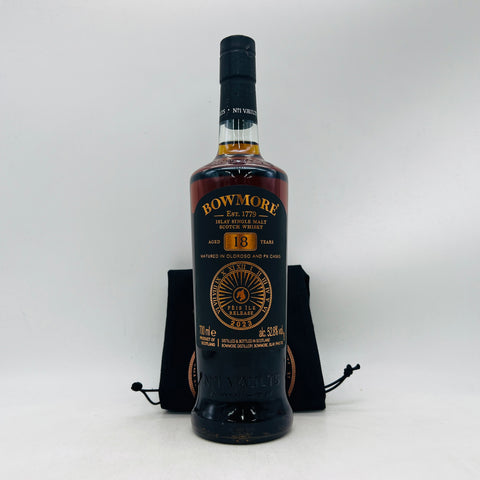 ボウモア 18年 アイラフェス2023 700ml、アイラ島フェス限定シングルモルト。スモーキーで深みのある18年熟成ウイスキー。