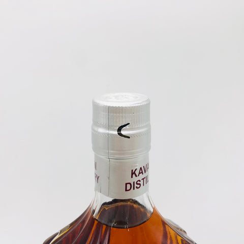 カバランクラシック 700ml。世界が認めた、南国の芳醇ウイスキー。