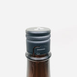而今 純米吟醸 八反錦 火入 1800ml 最新詰、青リンゴ香と爽やかな酸味が特徴の日本酒。洗練されたラベルデザイン