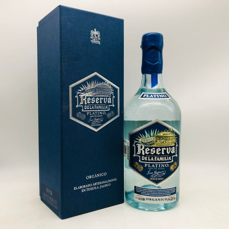 プラティル ゼルヴァ 750ml。南イタリアの陽気さを味わう、親しみやすい赤。