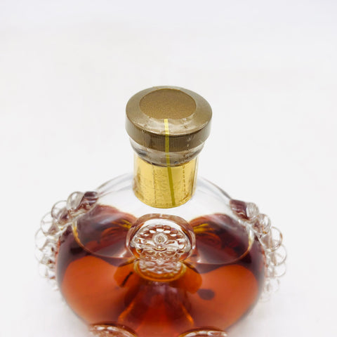 ルイ13世 COGNAC ミニチュアボトル 50ml。100年熟成の気品を、掌サイズで。