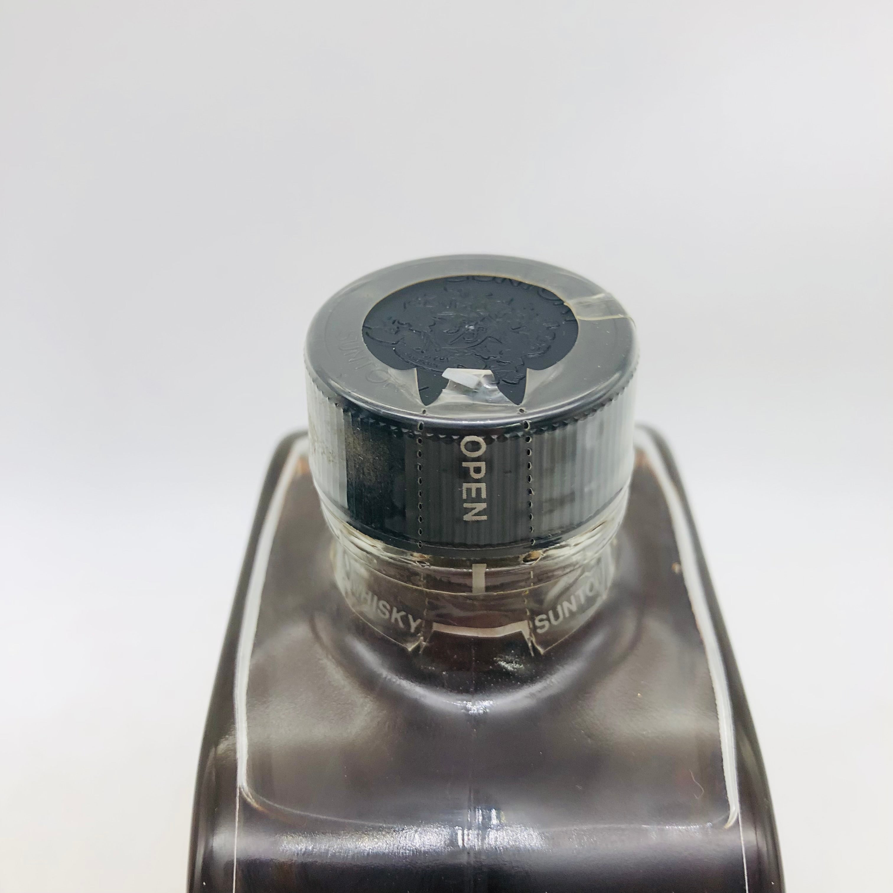 SUNTORY サントリー ローヤル ピアノ型ボトル 特級 600ml 43％ – お酒