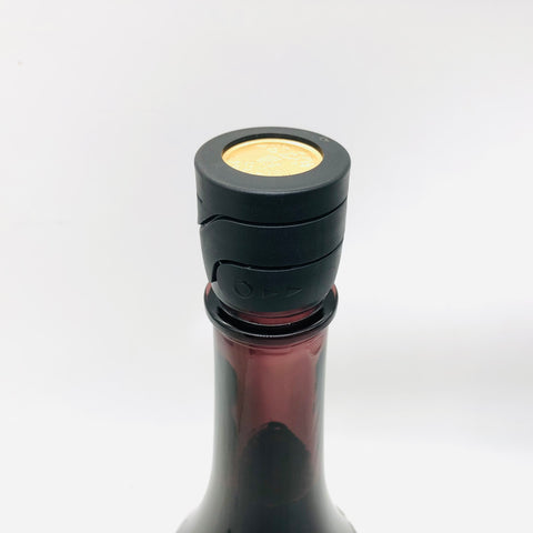 十四代 龍泉 日本酒 720ml 最新詰め。高木酒造、斗瓶囲い氷温熟成の大極上諸白酒。揚げふね仕上げ、気品ある香りと澄んだ旨みが特徴。