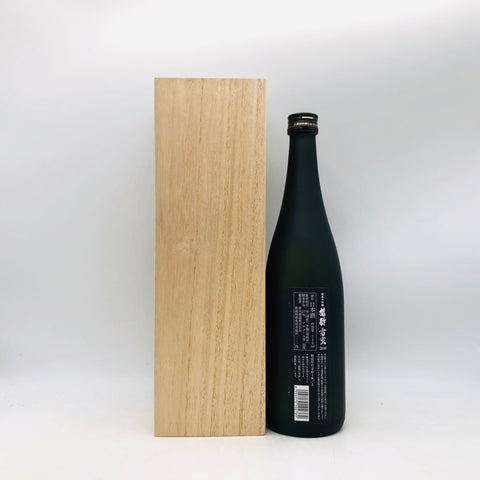 鶴齢 雪室 ヴィンテージ 純米大吟醸 720ml 16% 最新詰。雪が育てた、静謐なる旨味。