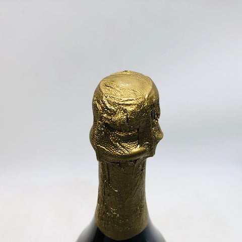 ドンペリニヨン レゼルヴ ドラベイ 2004 750ml。時を超えて深化する、至高のヴィンテージ。