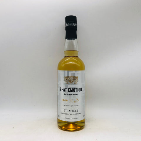 長濱蒸留所 BEAT EMOTION ビートエモーション トライアングル 700ml。音と響き合う、三位一体のハーモニー。