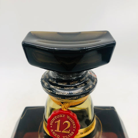 サントリーローヤル12年 2001 巳歳ラベル ウイスキー 700ml。穏やかな熟成が紡ぐ、幸運の一杯