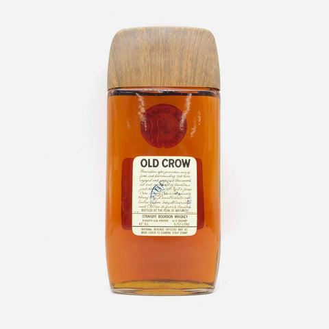 OLD CROW オールドクロウ トラベラー 750ml バーボンウイスキー。軽やかな香りと甘み、携帯に便利なボトル。