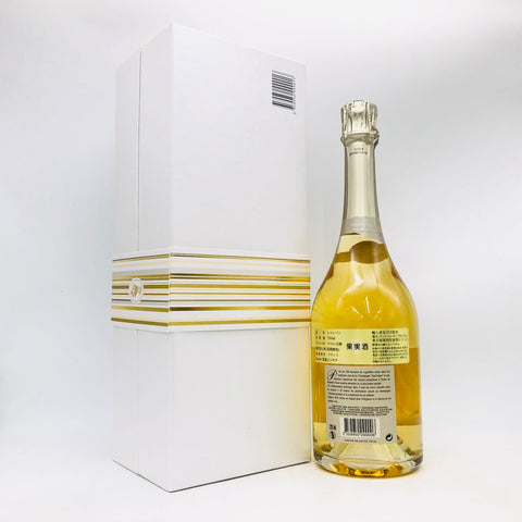 アムールドドゥーツブリュット2010 750ml。気品あふれる白い花のシャンパーニュ