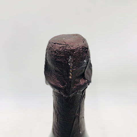 ドンペリニヨンロゼ2003 750ml 。情熱的で奥深いロゼ。