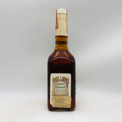 ダニエル スチュワート 特級 750ml。特級時代の風格を今に伝える、希少なクラシックウイスキー。