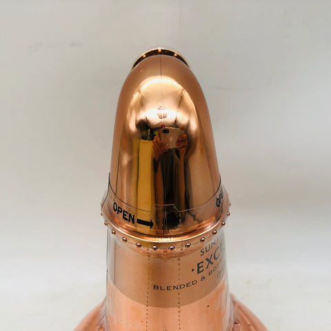 サントリー エクセレンス ポットスティル 760ml。ポットスチル原酒が織りなす、芳醇で気品あるジャパニーズウイスキー。