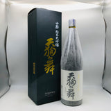 山廃 純米大吟醸 天狗舞 1800ml。伝統の山廃が生み出す、気品ある旨味と華やかな吟醸香。