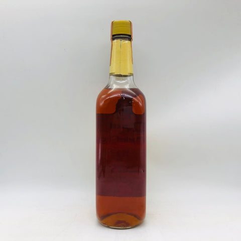 エンシェントエイジ10年 750ml。10年熟成が育んだ、円熟のクラシックバーボン。