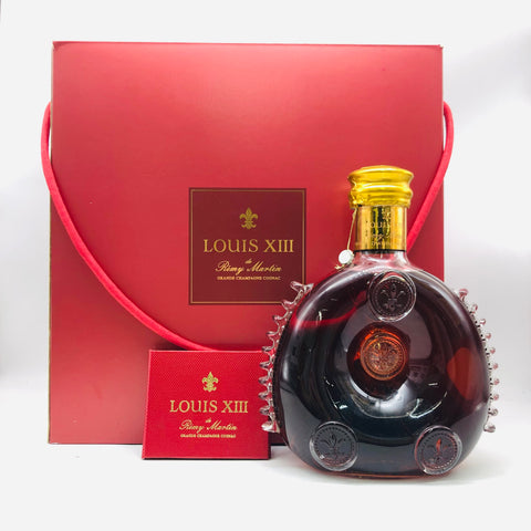 レミーマルタン ルイ13世金キャップ 700ml。一世紀の時を閉じ込めた、永遠の一滴。 