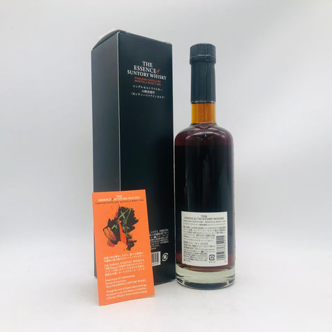 ザ・エッセンス・オブ・サントリー 山崎蒸溜所 モンティージャワインカスク 500ml 。山崎原酒とモンティージャワイン樽が織りなす、唯一無二の個性。