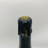 ヴーヴクリコエクストラブリュット 750ml。熟成の美学が生み出す、気品あふれるシャンパーニュ。