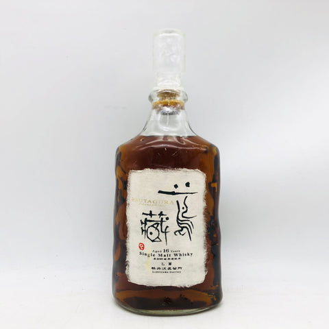 軽井沢 蔦蔵 16年 秋冬ラベル、ジャパニーズウイスキー700ml。落ち着いた蔦模様ラベルと濃厚シェリー、重厚な余韻が特徴。