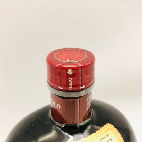 サントリー オールド 干支ラベル 午歳 750ml。「縁起を運ぶ、馬の力強さをボトルに