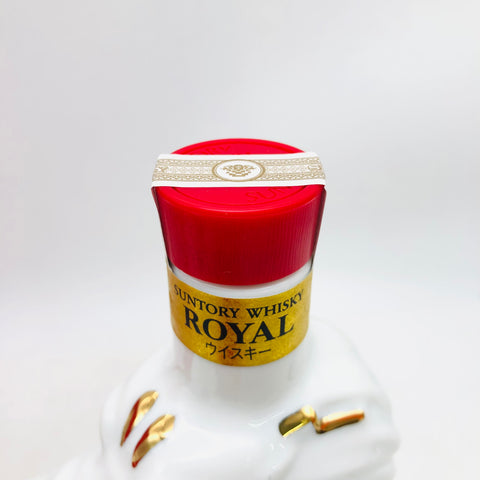 サントリー ローヤル 干支ボトル 辰歳 2024 600ml。龍が見守る、気品と深みの贅沢な一杯