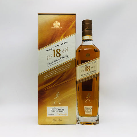 ジョニーウォーカー18年アルティメイト700ml 箱とボトルの正面画像
